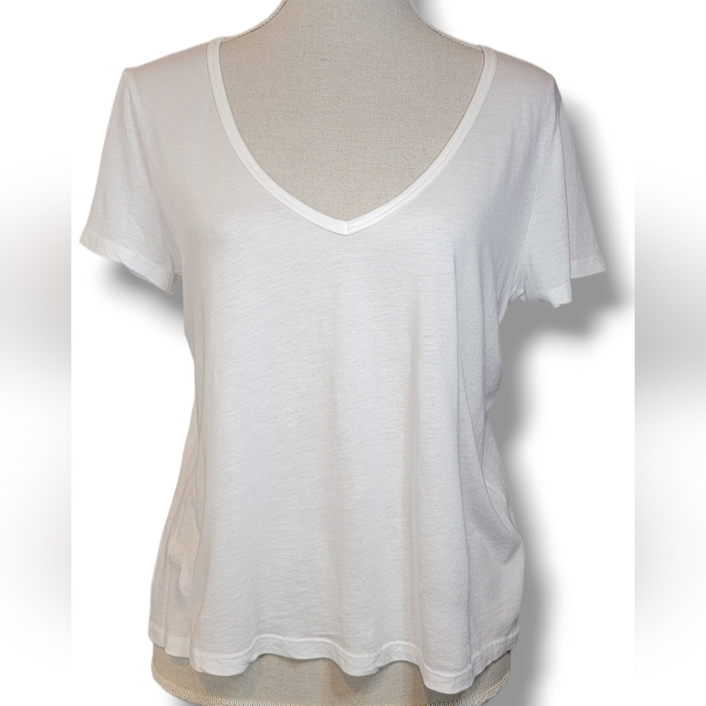 Anthropologie T.La Women's V-neck Tee Shirt Size S in White